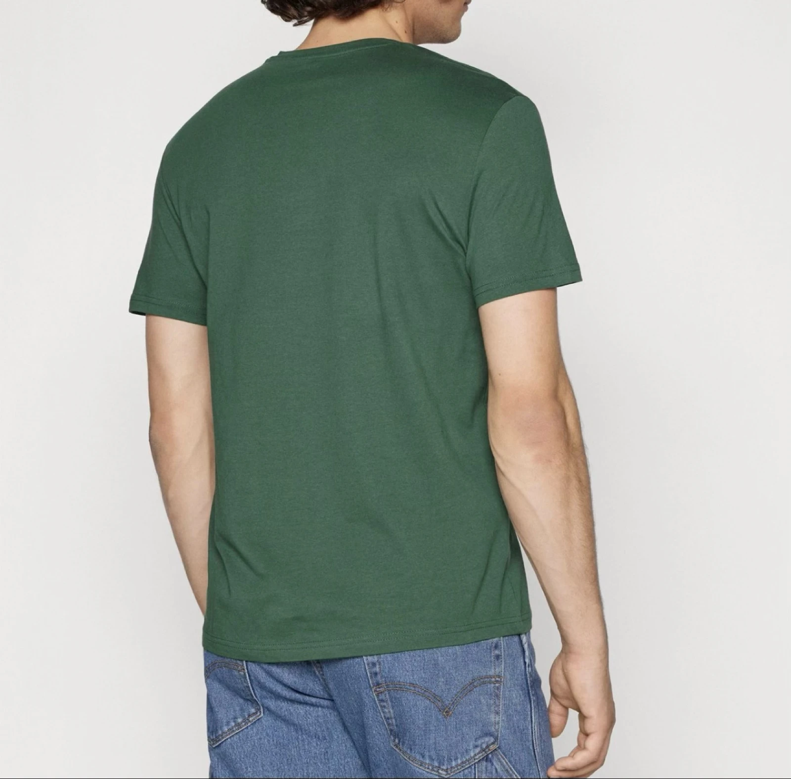 Camiseta V-Neck para Hombre Verde Oscuro Simple y Versátil – photo 4